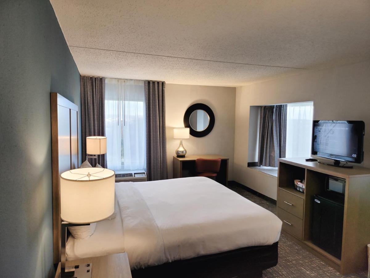 Comfort Inn & Suites Alexandria West Zewnętrze zdjęcie