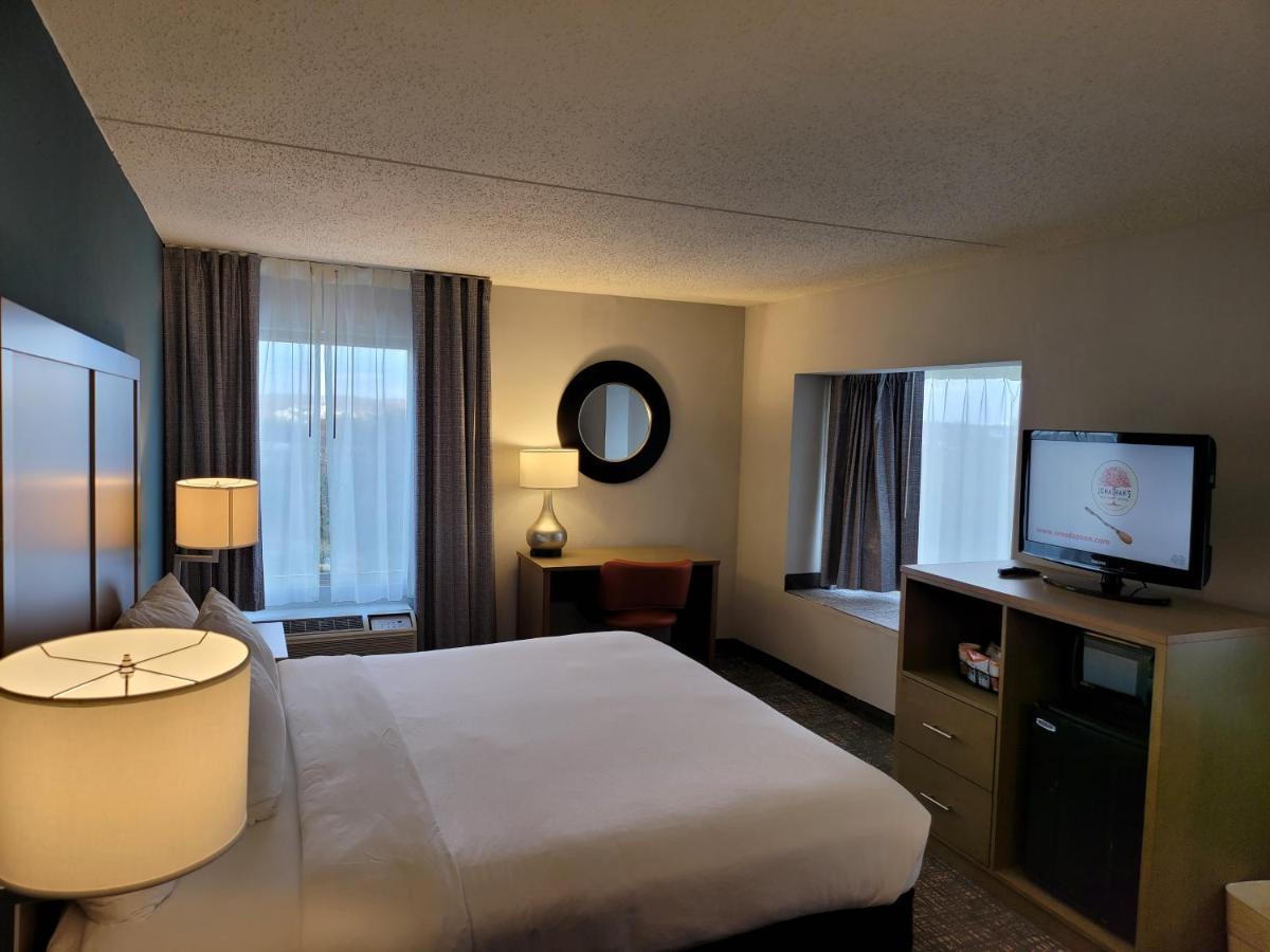 Comfort Inn & Suites Alexandria West Zewnętrze zdjęcie