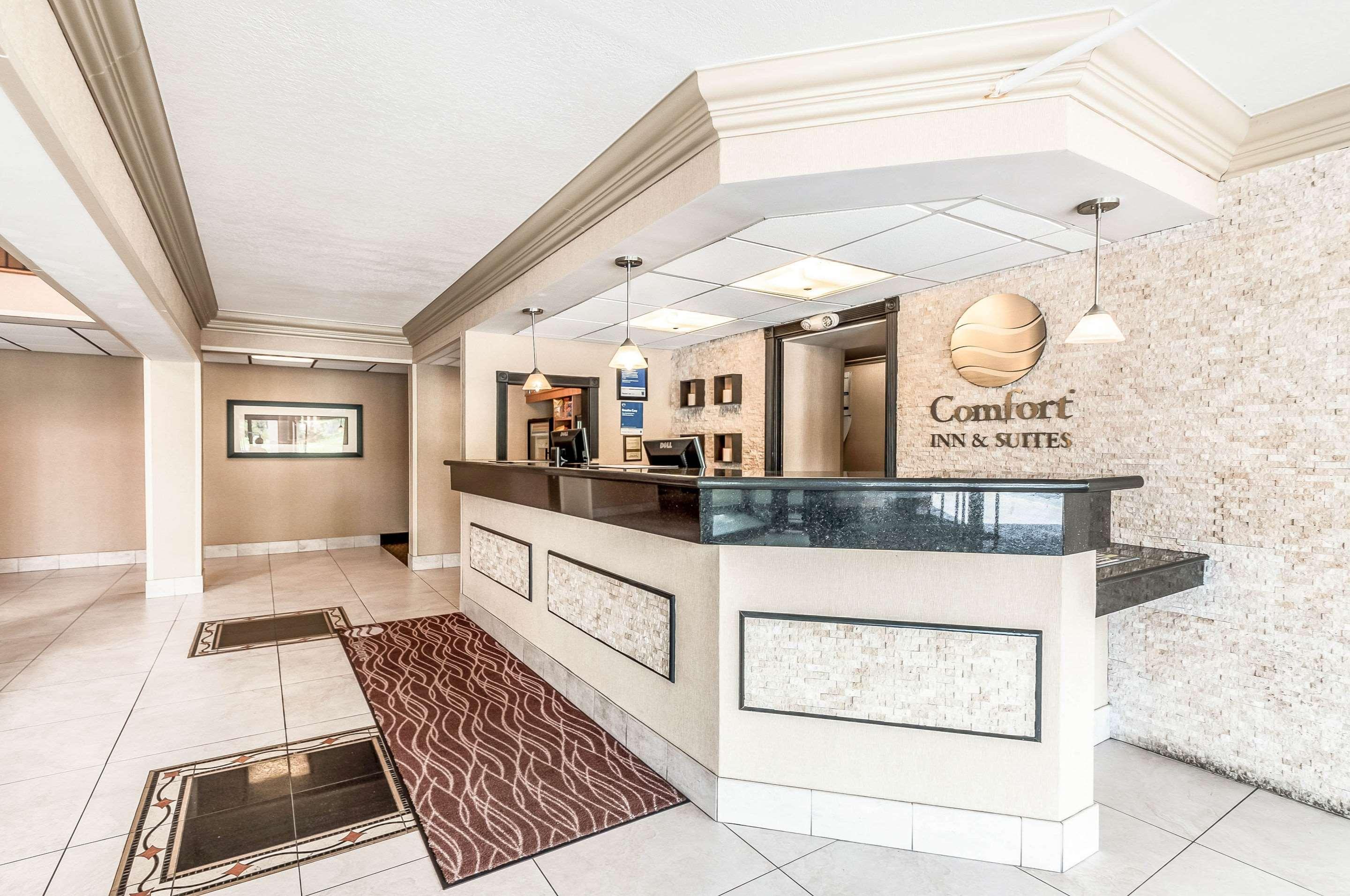 Comfort Inn & Suites Alexandria West Zewnętrze zdjęcie